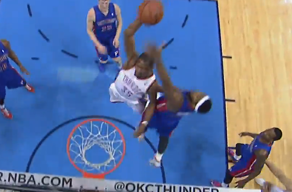 Move Over Pistons – Kevin Durant Needs to Make Another Epic Dunk [VIDEO]