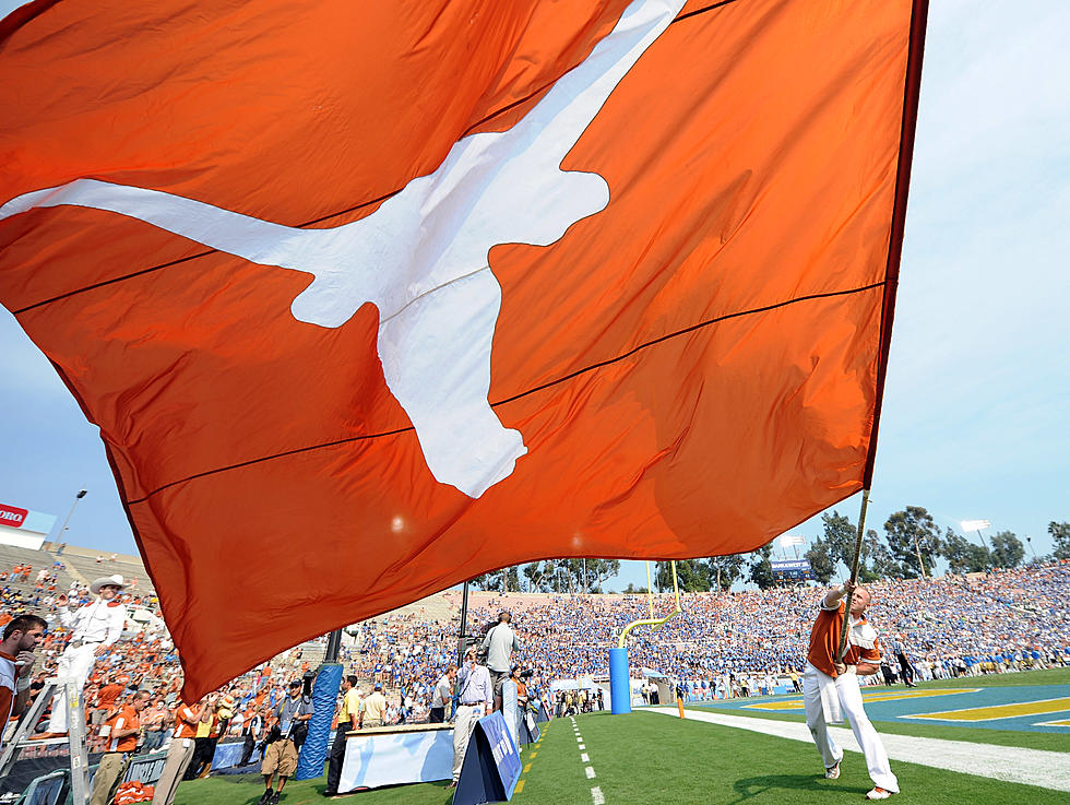 Texas Offensive Tackle Dismissed for Violation of Team Rules