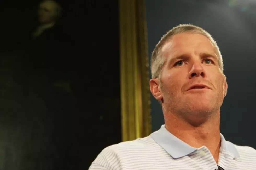 Brett Favre &#8216;Couldn&#8217;t Be Happier&#8217; for Manning to Break Record