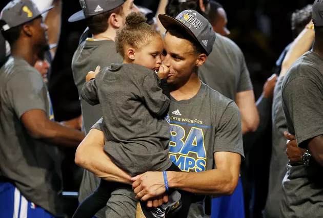 Riley Curry Steals Spotlight at Father&#8217;s MVP Ceremony