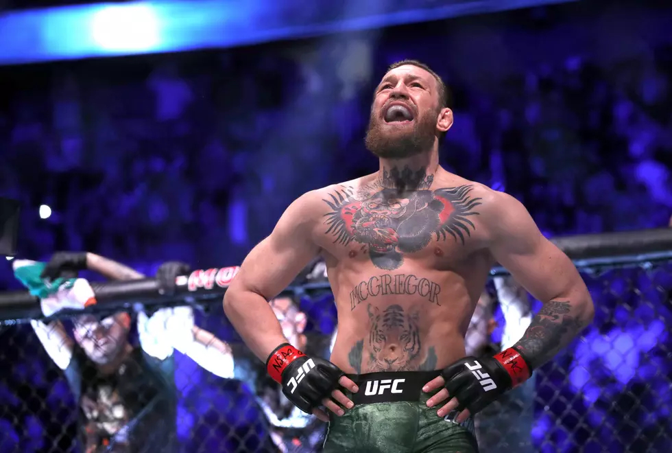 Conor McGregor Blasts Cerrone in 40 Seconds in UFC Return