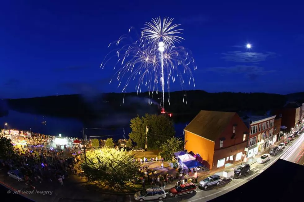Celebrate The Holidays In Historic Hallowell This Saturday (DEC 10)
