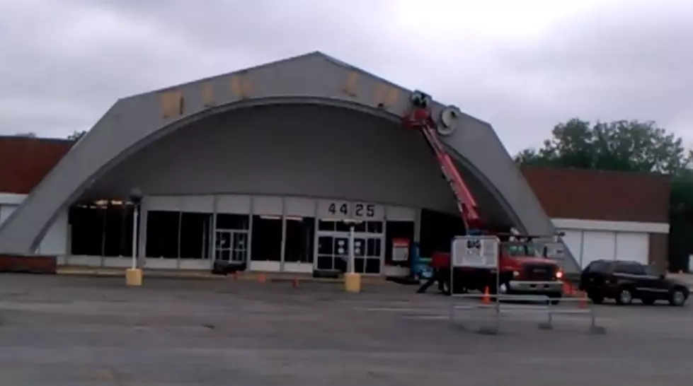 Big Lots Sign Removed from Kilgore Store [Video]