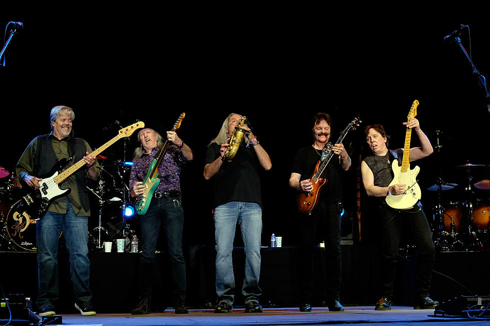 Minnesota Partly Responsible for Doobie Brothers Black Water Hit