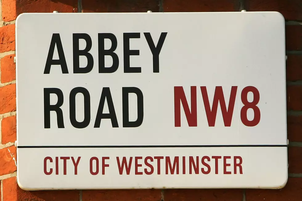 Paul McCartney Crosses Abbey Road 49 Years Later {VIDEO}