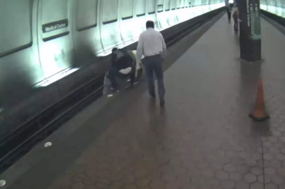 A Blind Guy Fell on Train Tracks, Random People Saved Him Just in Time