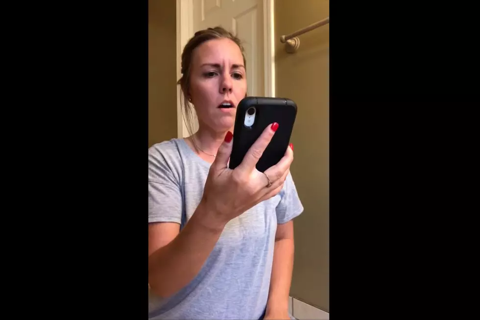 [WATCH] Woman Prank Calls Friend Using Her Robotic Voice Skills