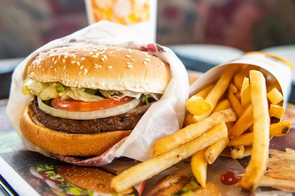 Which Of Your Favorite Fast Food Burger Gets Moldy Faster? (video