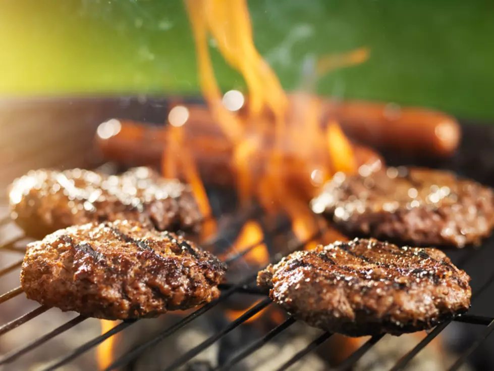 How To Make The Perfect Grilled Hamburger This Weekend