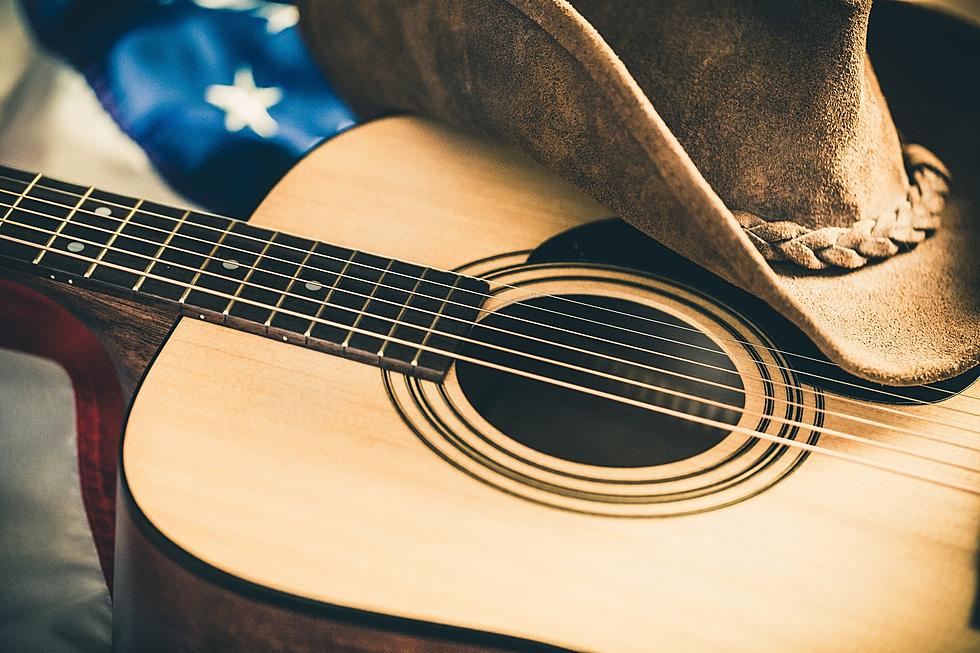 Country Star Playing Gillette Stadium For First Time–Who Is It?