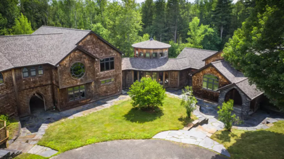 Aaron Lewis of Staind Selling Berkshire Area Home (PHOTOS)) 