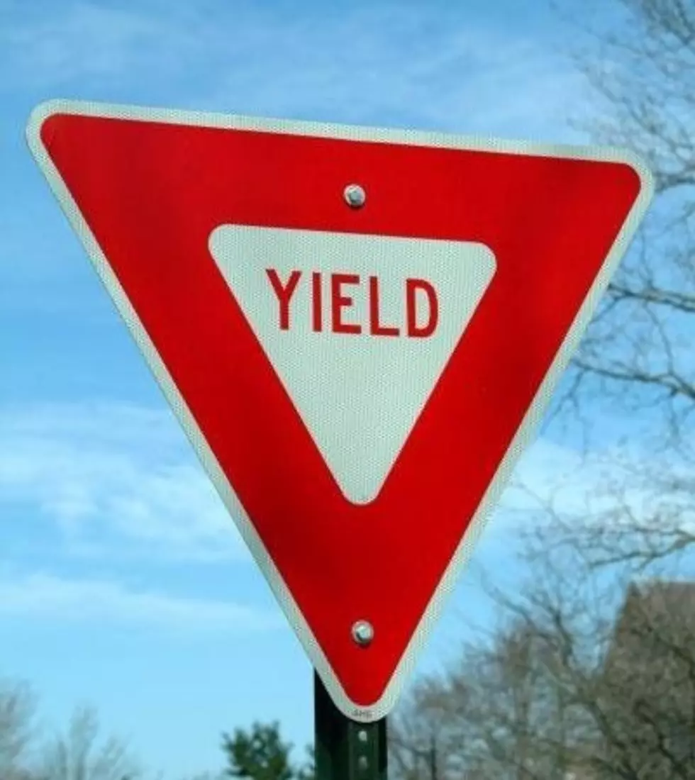 Is It Illegal To Stop At A Yield Sign In Massachusetts?