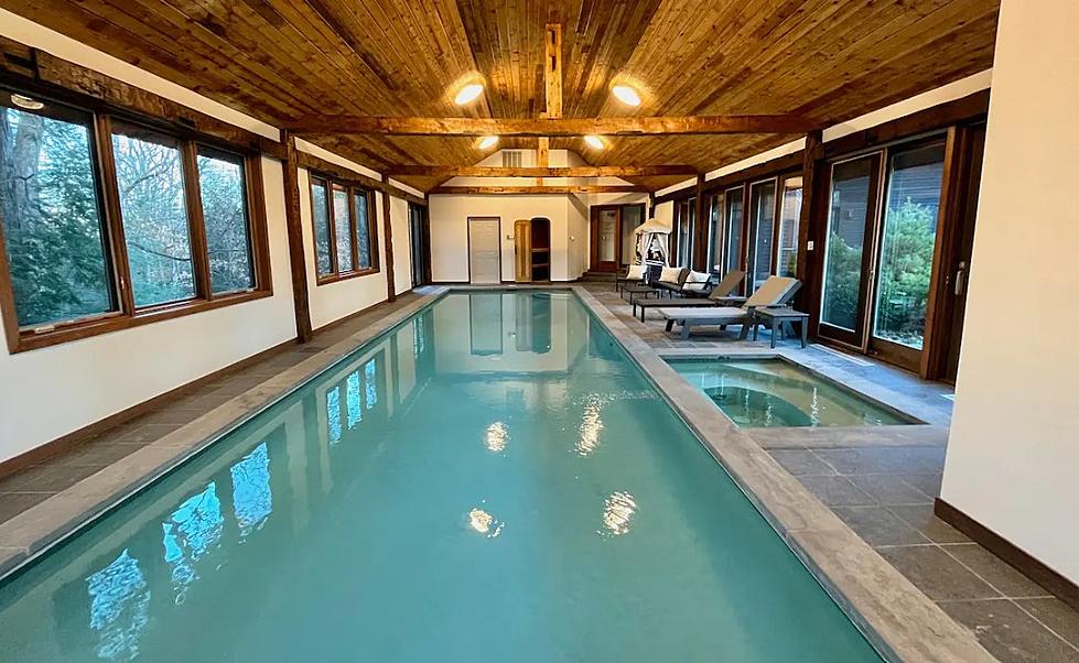 Treetop Chalet in Western MA Features Indoor Pool, Hot Tub & Game