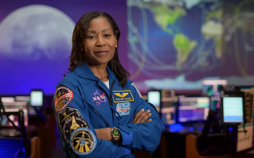 Taconic Grad Stephanie Wilson Chosen for Moon Missions