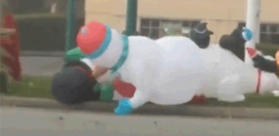 Two Inflatable Snowmen "Fighting"....Video Included!
