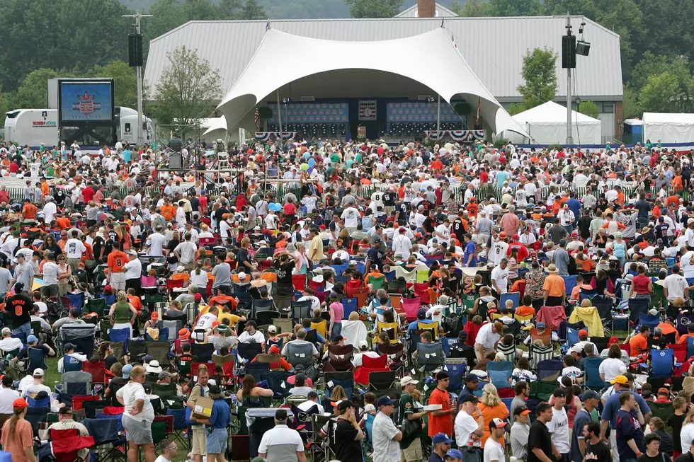 The 12 Largest Crowds in Cooperstown for Hall of Fame Weekend