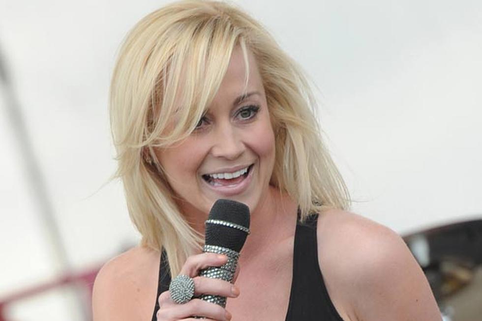 Kellie Pickler’s Date to the CMT Awards Was a Soldier Wounded in Iraq