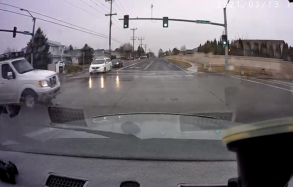 Massively Blown Red Light In Twin Falls ID Caught On Camera