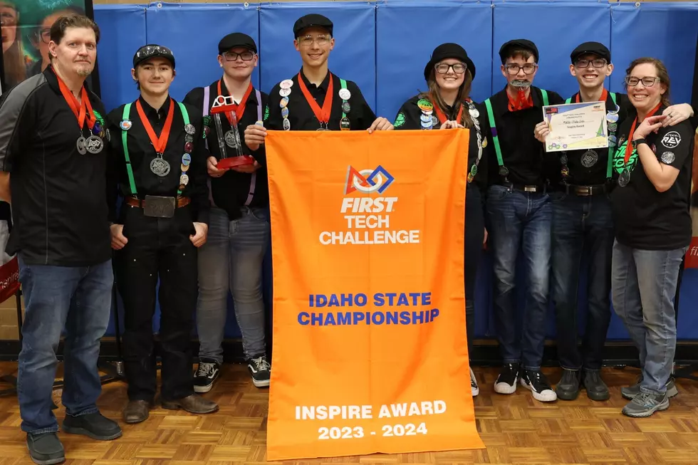 Kimberly Team Needs Your Help to Get to FIRST Robotics World Championship