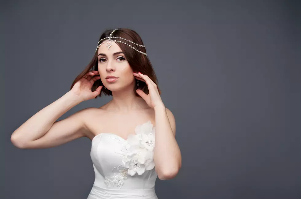 New Bridal Trend: Cutting Your Hair at Your Wedding!