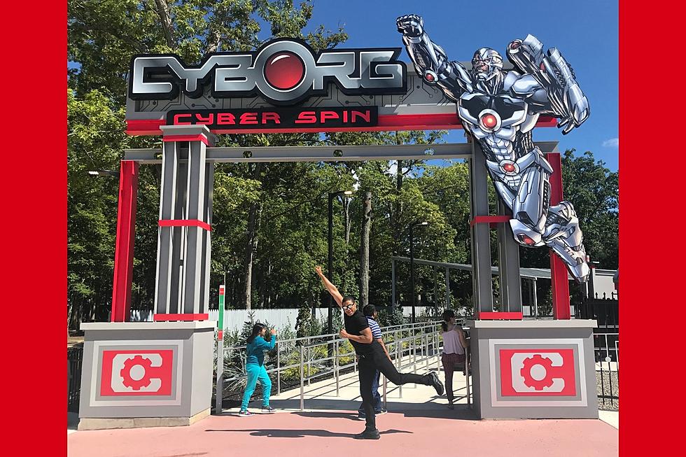 “Justice League” Cyborg Actor Ray Fisher Came To Six Flags Great Adventure