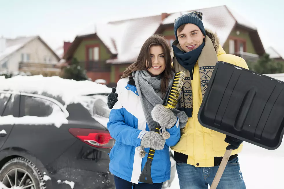 Ten Things You Should Have In Your Car During A Winter Storm