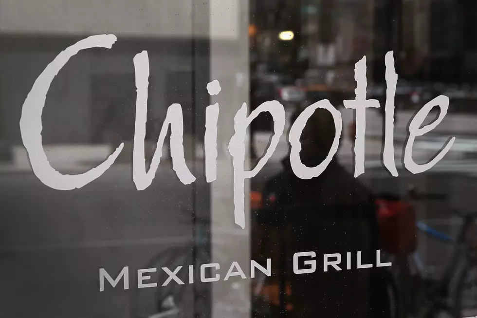Oxford Valley is getting a Chipotle and a Metro Diner