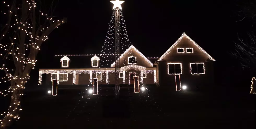 New Jersey’s Most Epic Christmas Light Show Returns for 2019