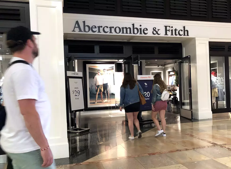 Abercrombie & Fitch in Oxford Valley Mall to Close (For Good) This Weekend