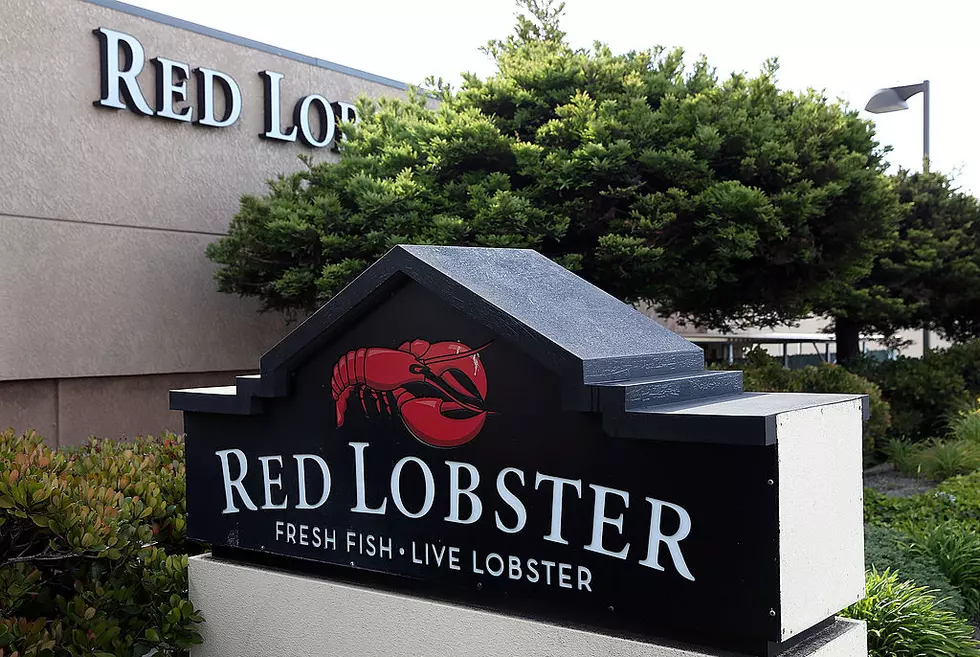 Red Lobster Offering Cheddar Biscuits for Valentine’s Day