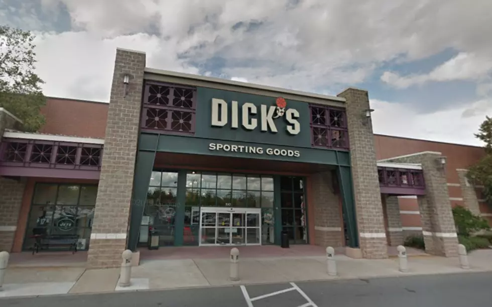 Hundreds Of Dick’s Sporting Goods Remove Guns From Store