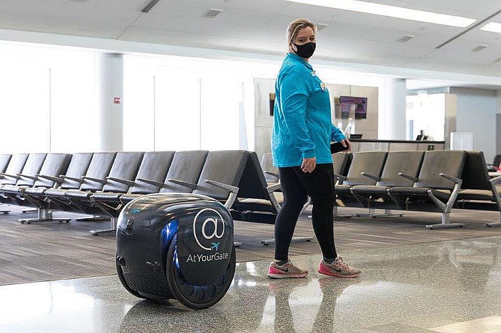 A Robot To Bring You Food at Philly Airport