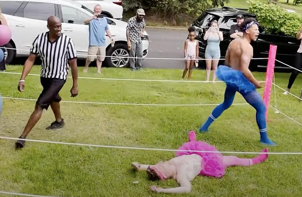 Cinnaminson, NJ Couple Has Wrestling Theme Gender Reveal Party