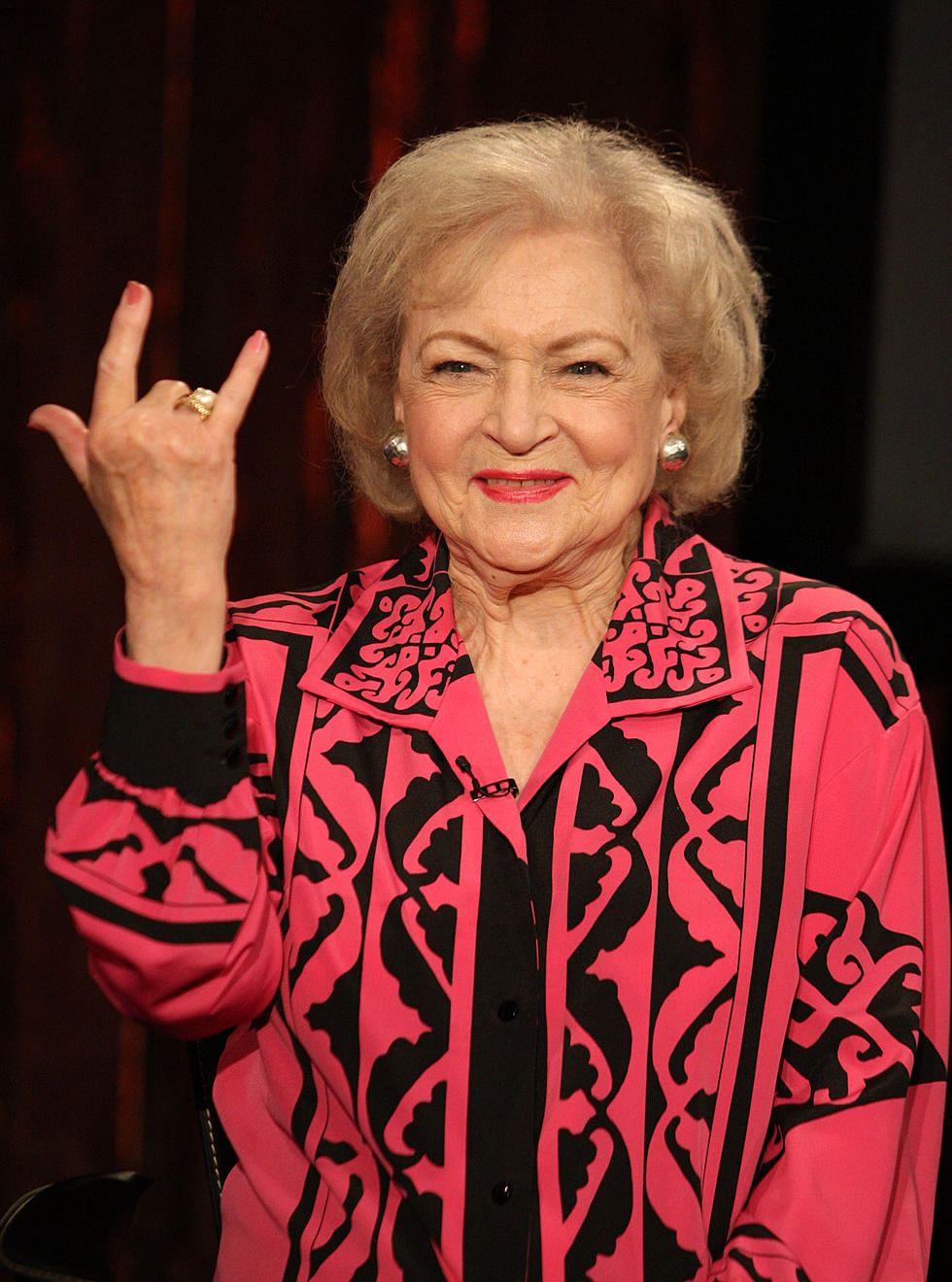 Celebrate Betty White’s Birthday In Philly At Cocktail Party