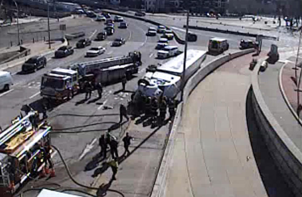 Overturned Tractor Trailer Snarls Traffic on Ben Franklin Bridge