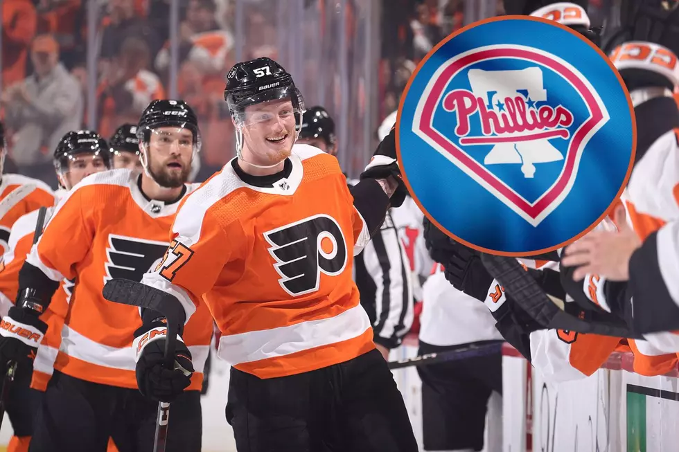 LOOK: Philadelphia Flyers Head To NY Wearing Phillies Jerseys