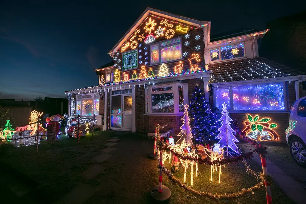 Vote here for the best holiday lights and displays in PST Nation