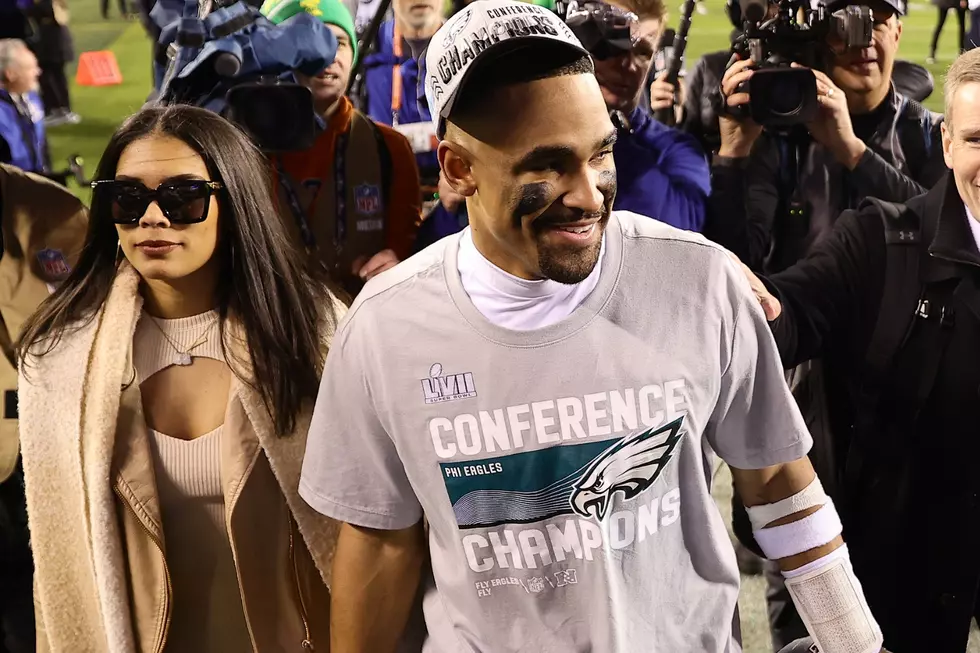 Jalen Hurts & Philadelphia Eagles Agree to 5-Year, $255 Million Contract Extension