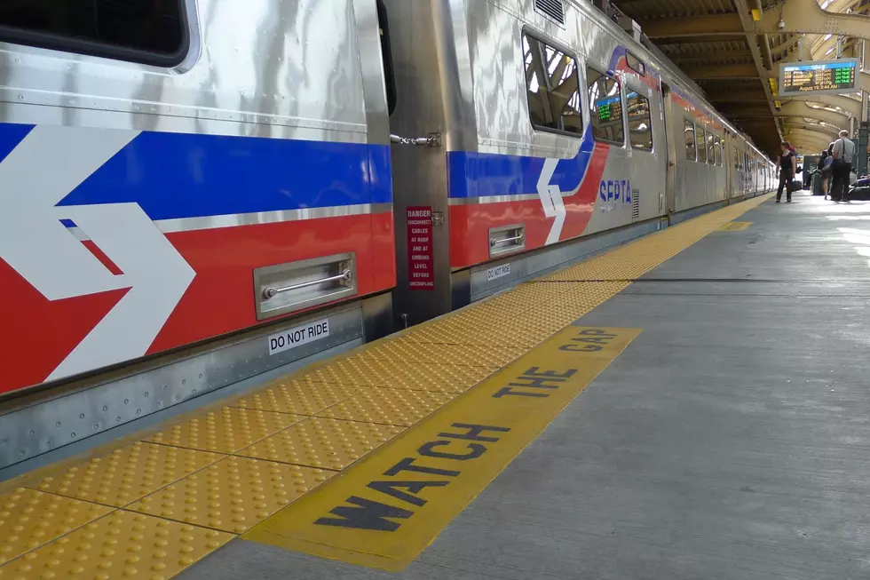Stuck For Hours! SEPTA Commuters Stranded on Regional Rail Trains Across the Region Monday Evening