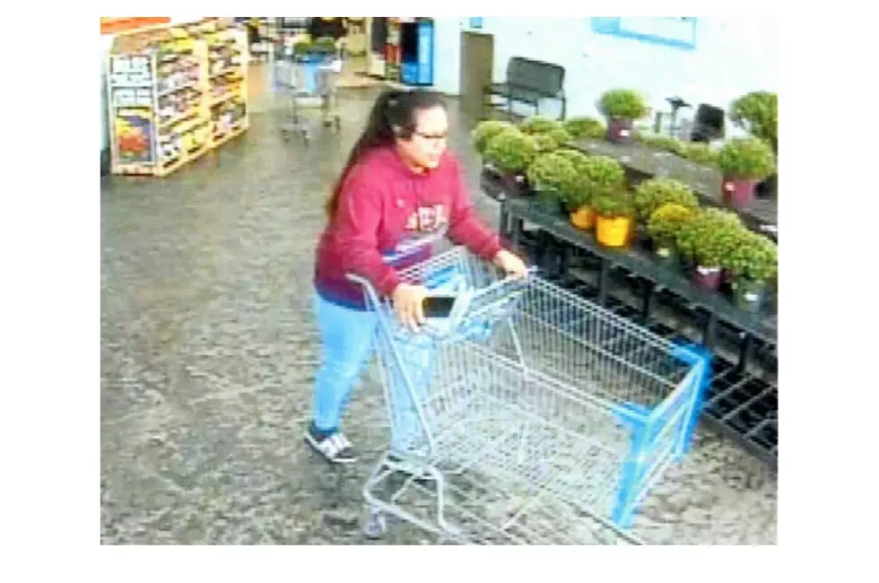 Jerome Police Want to Talk to Lady with Red Sweatshirt