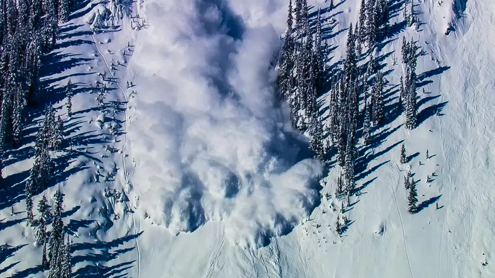 Huge Avalanche Closes Down Highway In Idaho
