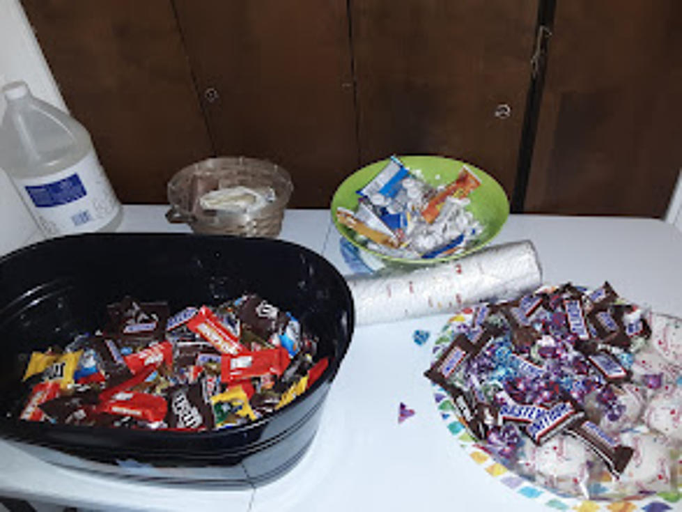 Parents Confiscate a Third of Kids Halloween Candy