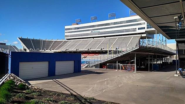 Don&#8217;t Barf on Boise State&#8217;s Blue Field!