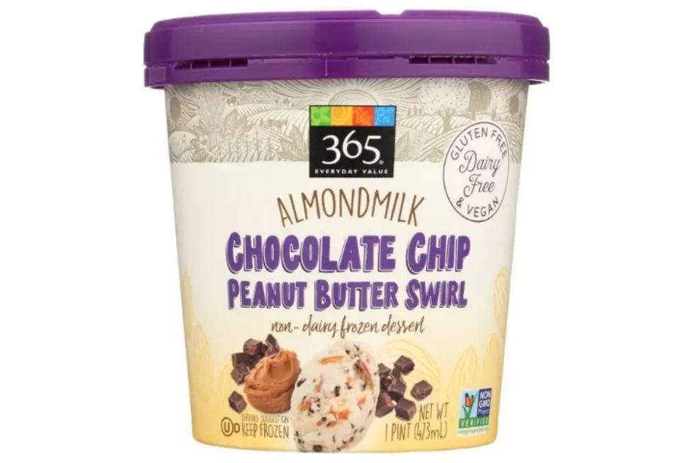 365 Chocolate Chip Peanut Butter Swirl Non-Dairy Ice Cream