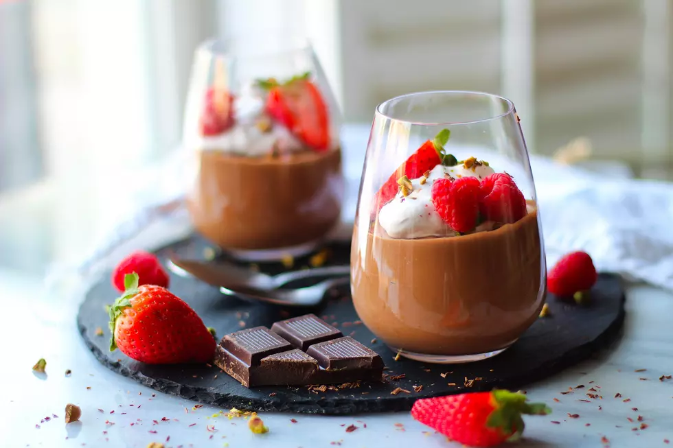 What We’re Cooking This Weekend: Vegan Chocolate Mousse