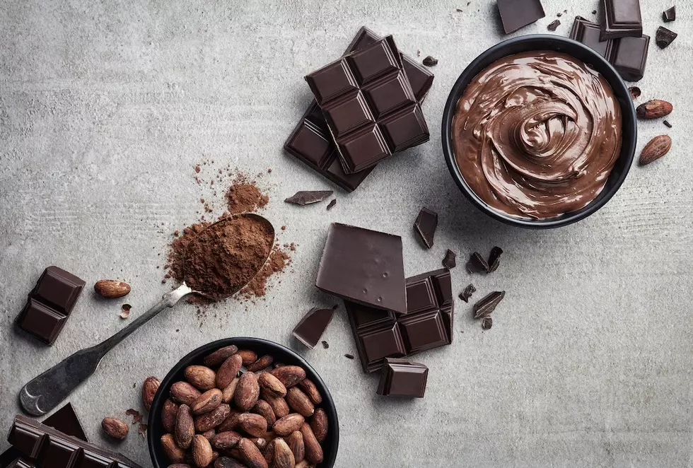 Is Dark Chocolate Actually Healthy? Here&#8217;s the Truth