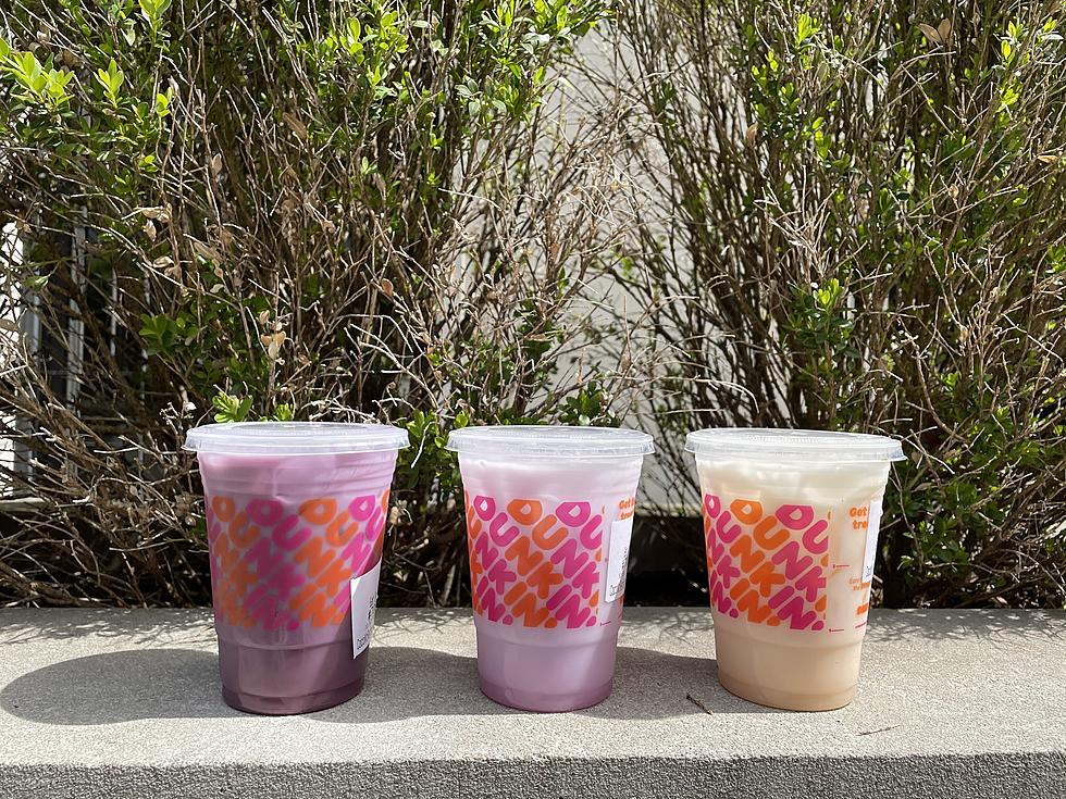 We Tried Dunkin’s New Coconutmilk Refreshers: Here’s What We Thought