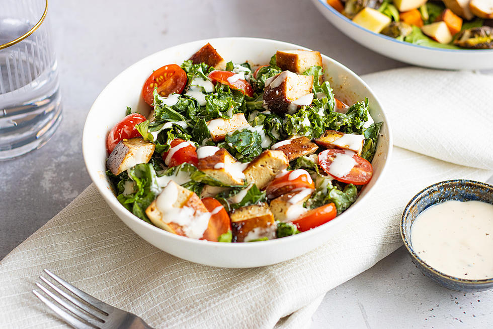 How to Make Sweetgreen’s Kale Caesar Salad at Home and Vegan