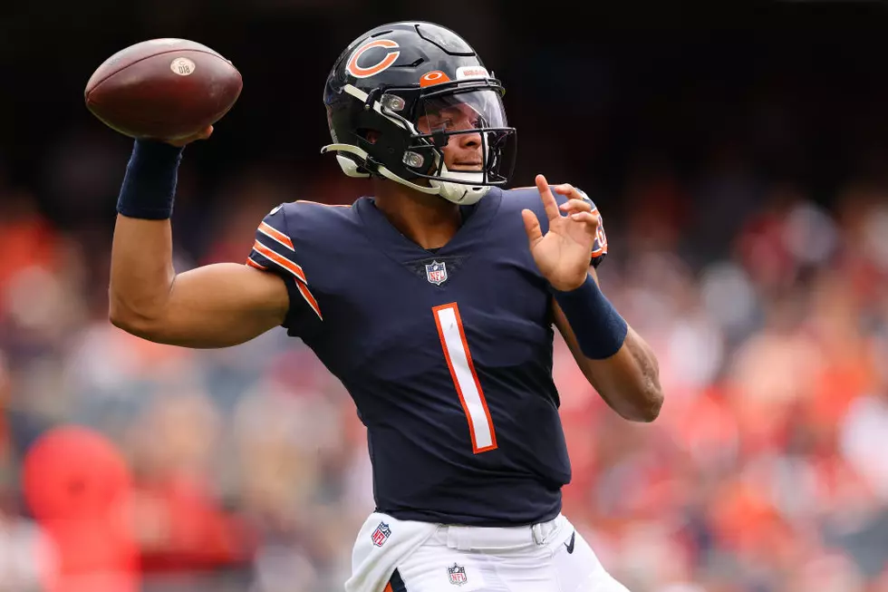 Chicago Bears’ QB Justin Fields Shares What He Eats on a Vegan Diet