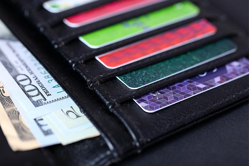 Feds Warn Idaho Residents of the One Thing They Should Never Carry in a Wallet